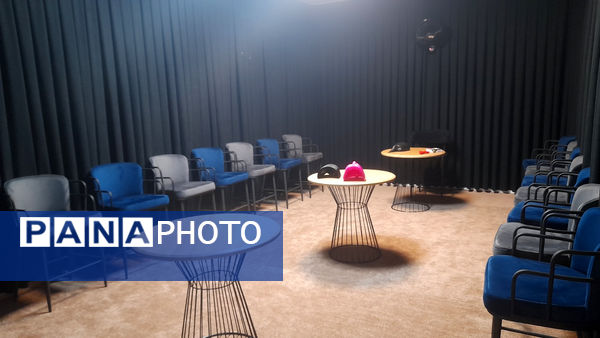 حضور مشاور معاون رئیس جمهور در مرکز «حس خوب» قم