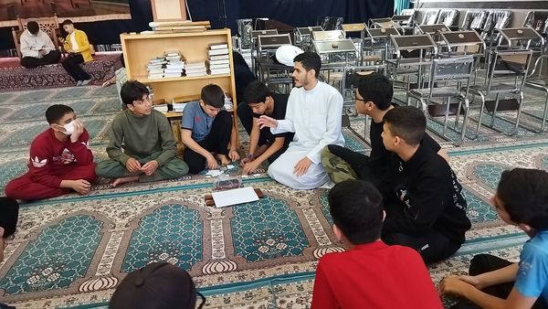 ساعتی برای تفکر 