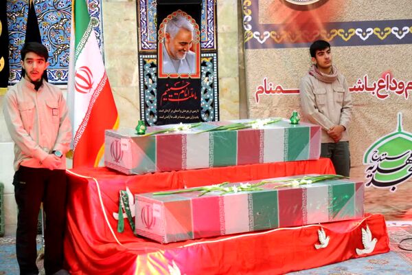 مراسم شب وداع با شهیدان گمنام در سنندج