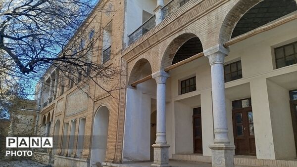 قلعه امیرمفخم دزک؛ آمیخته از معماری و هنر