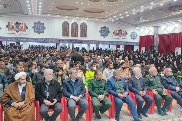 وداع با پیکر مقدس شهید مرزبان