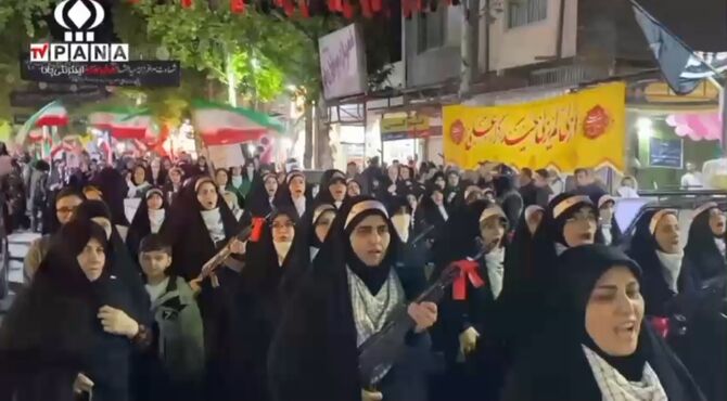 رژه اقتدار دختران مینودشت در دهه کرامت