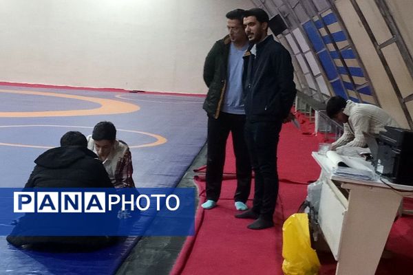 برگزاری مسابقات شطرنج دانش‌آموزی در بهارستان ۲