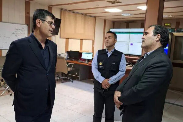 پایداری شبکه و رضایت مشترکان، اولویت اصلی صنعت برق است