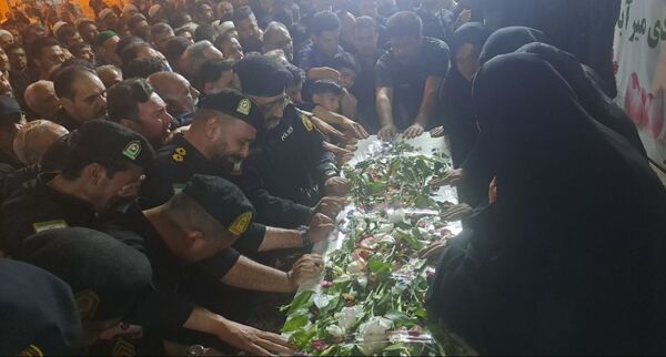 مراسم وداع با شهید امنیت هادی میرآبادی در مسجد جامع شهرستان نیشابور 