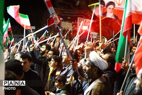 بی‌تاب میناب در شب اربعین شهادت رهبر امت 