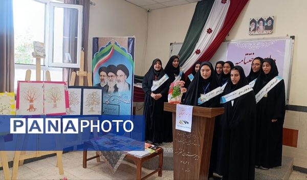 اختتامیه کانون یاریگران زندگی در دبیرستان ۱۵ خرداد 