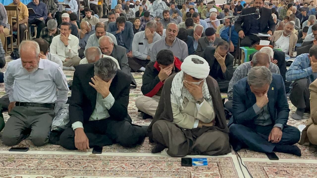 مراسم باشکوه دعای عرفه در مصلی شیروان