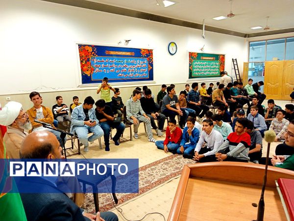 اعضای انجمن اسلامی با امام جمعه کاشمر دیدار کردند