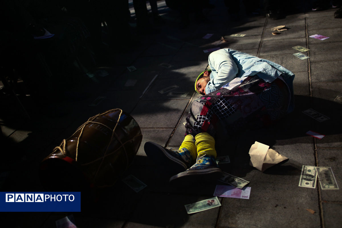 حضور ۲۲ گروه نمایش افراد دارای معلولیت در بخش فراگیر چهل‌وچهارمین جشنواره تئاتر فجر