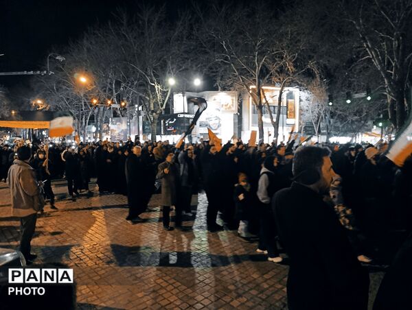 حضور ملت غیور بجنورد در شهرستان بجنورد  پی شهادت رهبر انقلاب 
