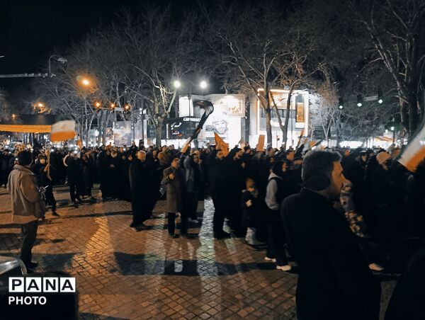 حضور ملت غیور بجنورد در شهرستان بجنورد  پی شهادت رهبر انقلاب 