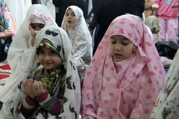 جلوه‌های معنویت و ایثار در اعتکاف مسجد الزهرا(س) قیامدشت