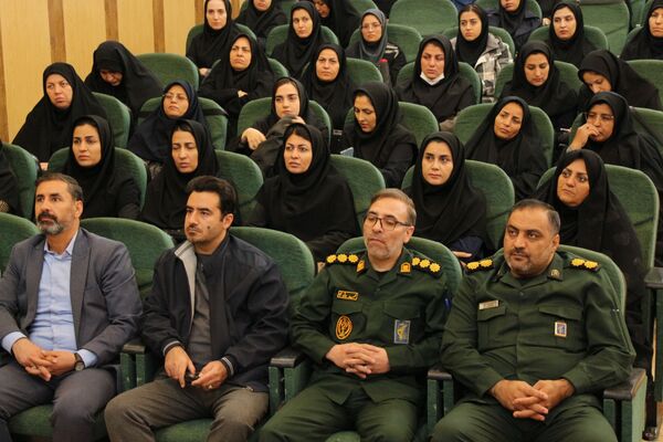 برگزاری دوره آموزشی ـ تربیتی مسیر معلمی ویژه همکاران راز و جرگلان، مانه و سملقان