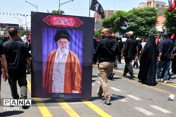 روایت عشق و وفاداری در بدرقه شهدا