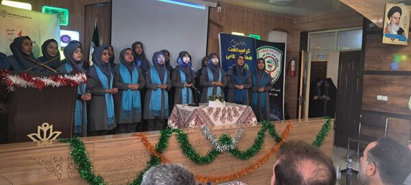  مراسم روز نیروی انتظامی در مدرسه شاهد 