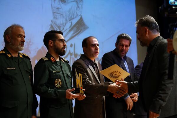 نخستین کنگره بزرگداشت ۲۷۰ دانش‌آموز شهید دبیرستان ماندگار امام صادق (ع) 