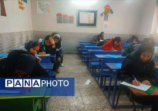برگزاری امتحان نوبت اول در دبیرستان دخترانه میثاق