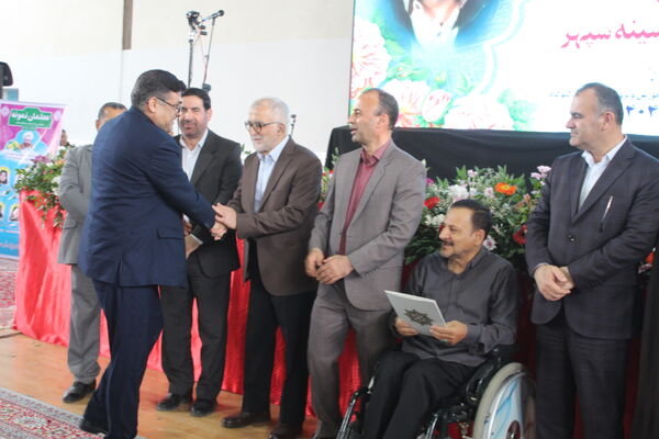 اجتماع بزرگ فرهنگیان در گلوگاه 