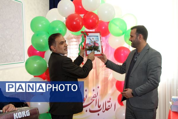 زنگ انقلاب در تبریز