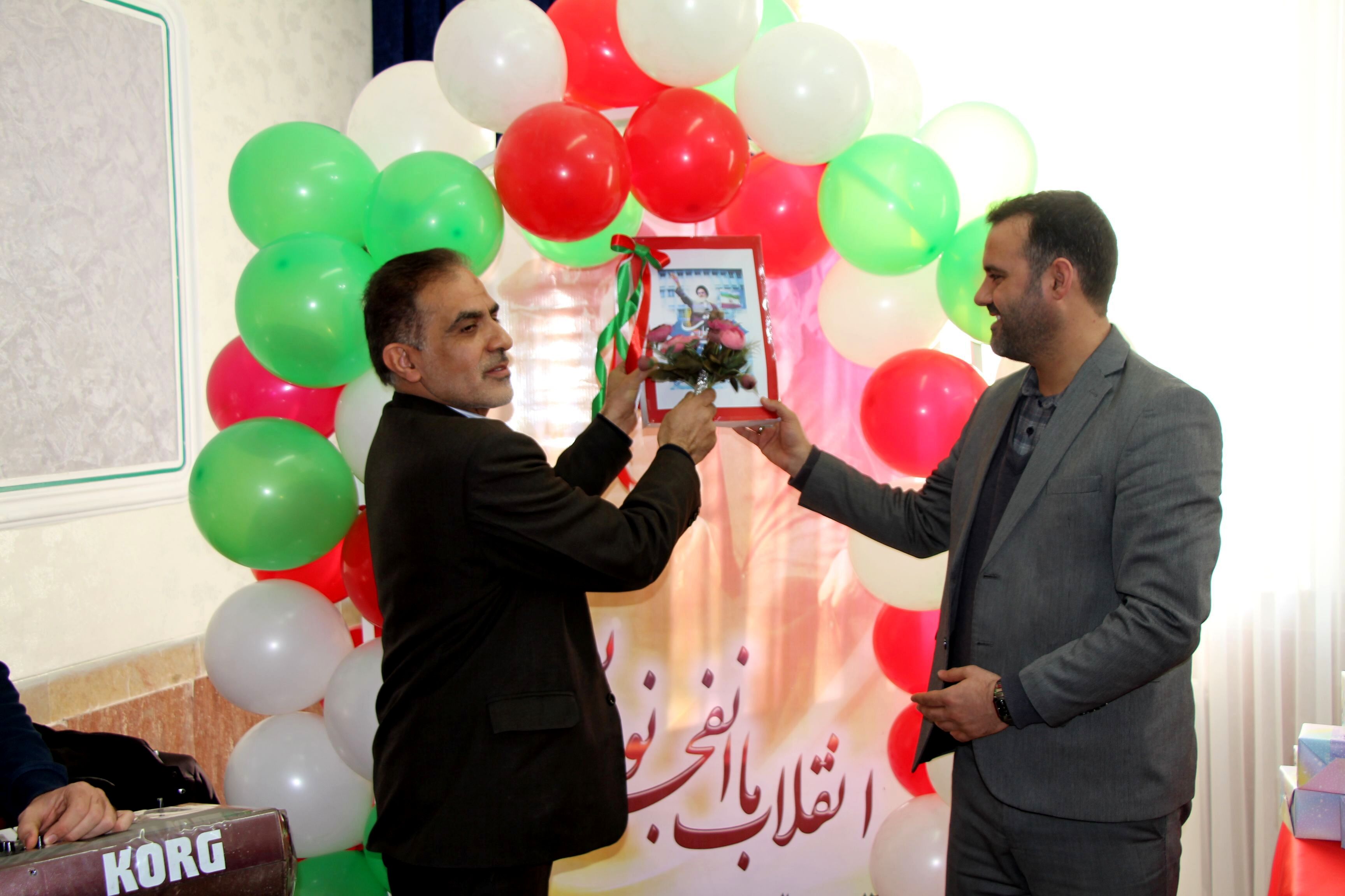 زنگ انقلاب در تبریز