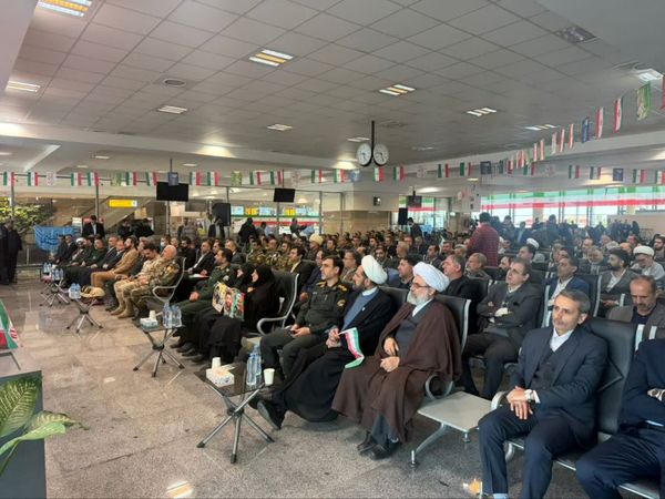 جشن مردمی استقبال نمادین ورود امام