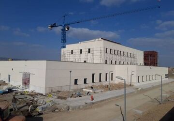 احداث بیمارستان خیریه ۶۴ تخت‌خوابی