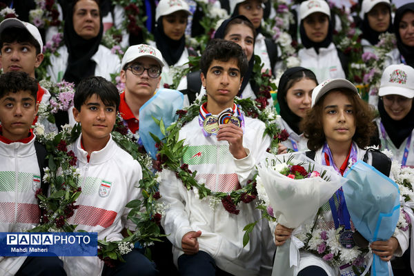 آیین استقبال از کاروان ورزشی دانش‌آموزی امید ایران از رقابت های ژیمنازیاد صربستان
