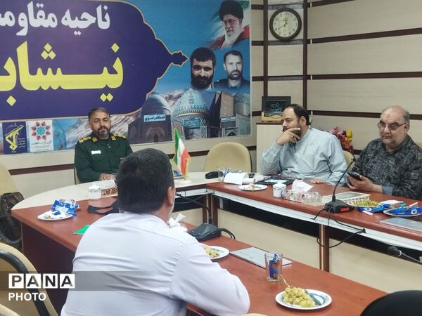 نشست خبری اصحاب رسانه نیشابور با فرمانده ناحیه مقاومت بسیج سپاه 