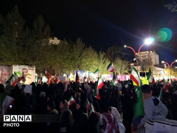 ۲۴ شب ایستادگی کاشمری ها