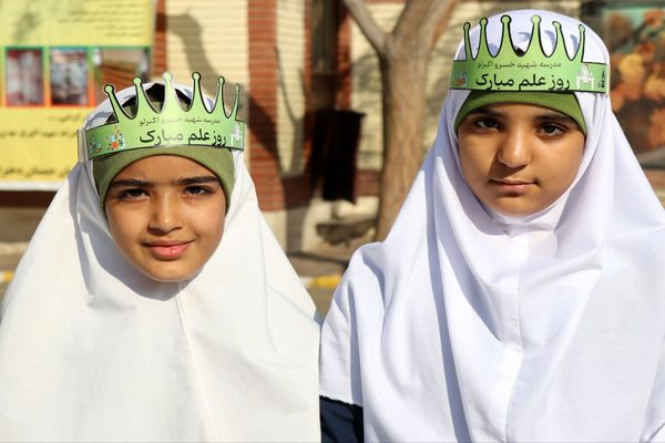 ویژه برنامه ماجراجویی در سرزمین علم در مدارس شهرستان پاکدشت 