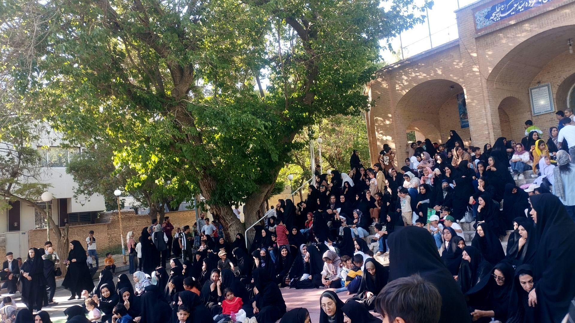 امام زاده سید سعید میزبان جشن عید غدیر 