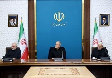 بررسی تمهیدات برگزاری آیین تشییع پیکر مطهر قائد شهید