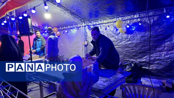 جلوه‌های پذیرایی موکب‌ها از زائران جشن‌های نیمه شعبان