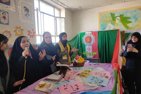 جشن و مولودی خوانی برای میلاد عدل گستر در آموزشگاه صنف پوشاک دو