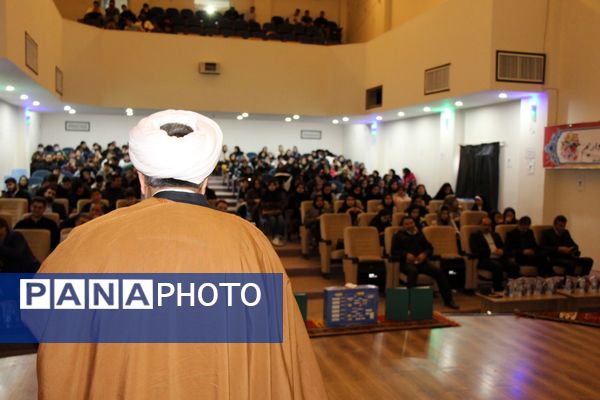 همایش تجلیل از پژوهشگران و نخبگان دانش‌آموزی در سملقان