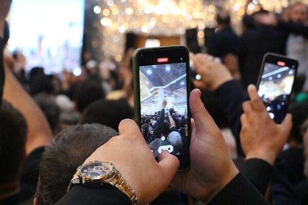 وداع با پیکر مطهر شهید حسین امیرعبدالهیان در شهرستان ری