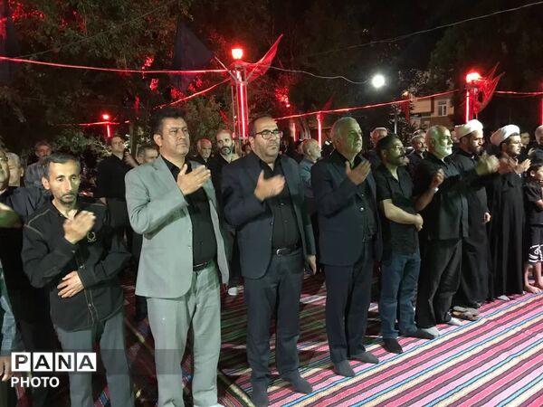 اسدآباد در سوگ شب عاشورا سیاهپوش شد