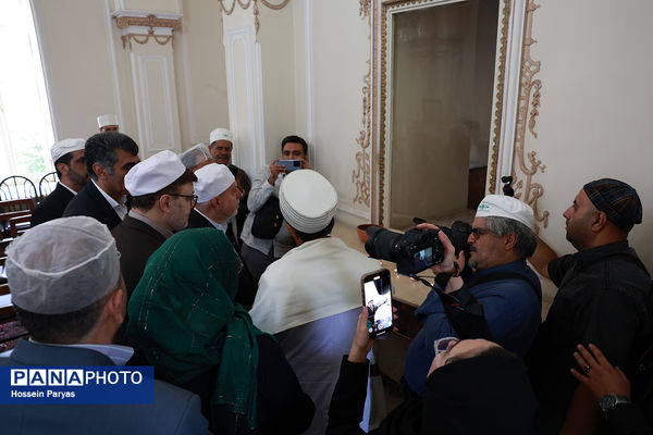 بازدید وزیر میراث فرهنگی، گردشگری و صنایع‌دستی‌ از نیایشگاه آدُریان