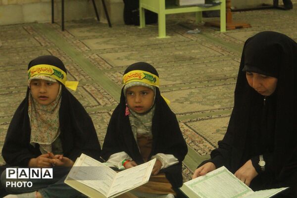  ۵۰۰ حافظ با شهدای بیت رهبری تجدید پیمان کردند