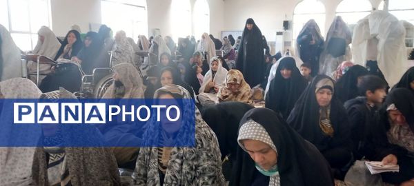 نماز جمعه در کاشمر 