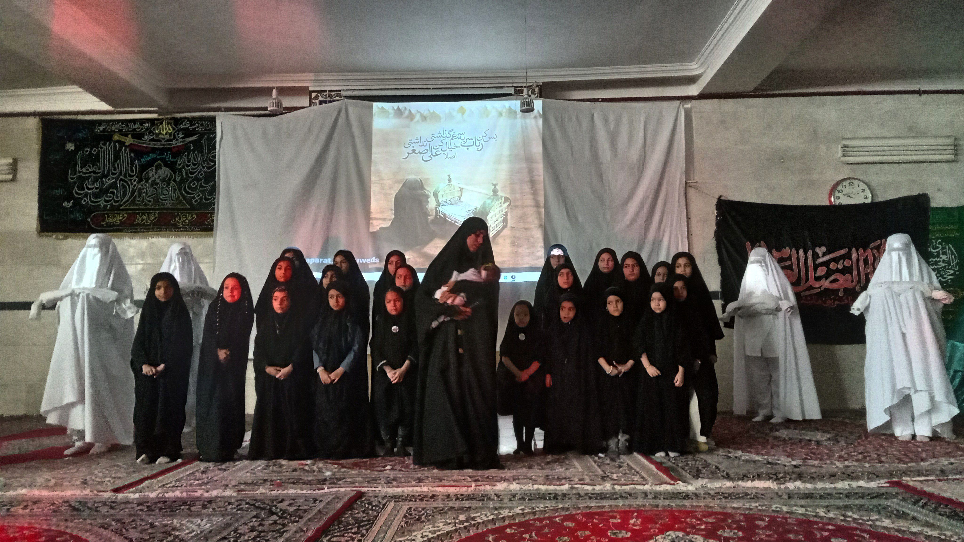 آیین شیرخوارگان حسینی در نخستین روز محرم در مساجد  نیشابور و شهر بار