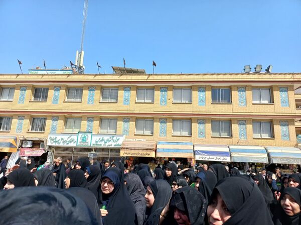 دسته عزاداری بانوان قم در سالروز شهادت امام رضا(ع)