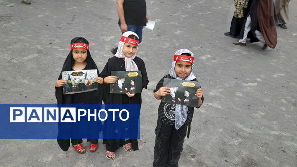 مراسم بزرگداشت شهدای خدمت با حضور نوجوانان انقلابی