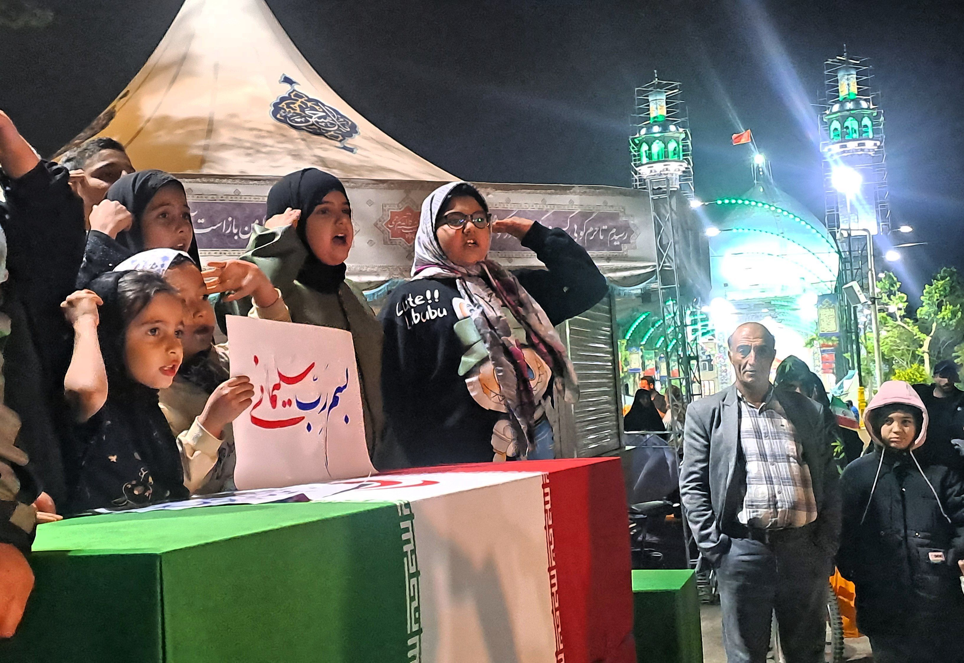 برپایی موکب پاتوق «نوجوانان مبارزِ » ناحیه 4 کرج 