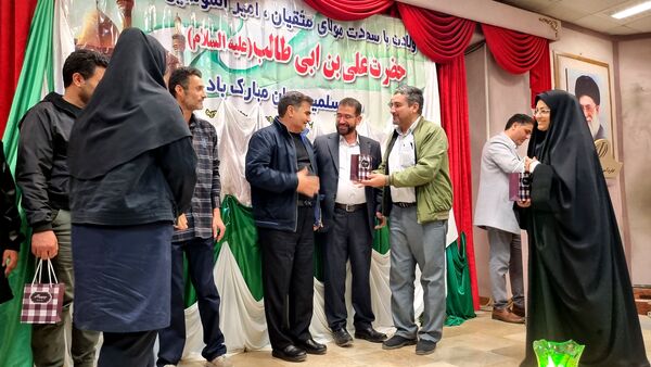 جشن ولادت حضرت علی (ع) به همت دبیرستان آسیه منطقه رضویه