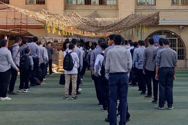 آغاز سال تحصیلی در دبیرستان علوم و معارف اسلامی شهید مطهری؛ شور و شوق مهر در مدارس