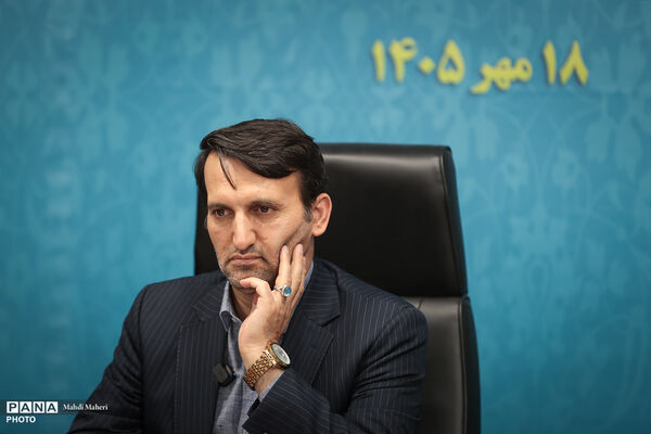 نشست خبری سخنگوی وزارت آموزش و پرورش با دانش‌آموز خبرنگاران پانا
