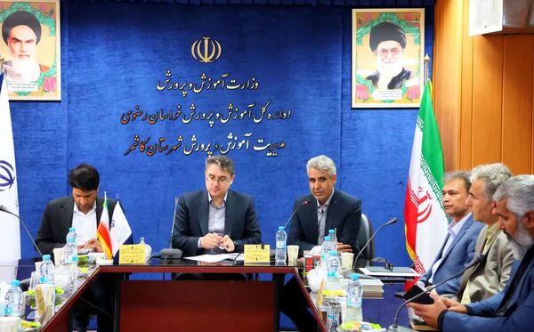 جلسه ستاد اوقات فراغت قطب شهید مدرس با حضور معاون مدیرکل آموزش و پرورش خراسان رضوی 