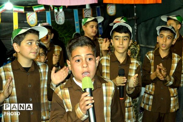 حضور فعال دانش‌آموزان دبستان شهید فهمیده در موکب شهدای دانش‌آموز ورامین